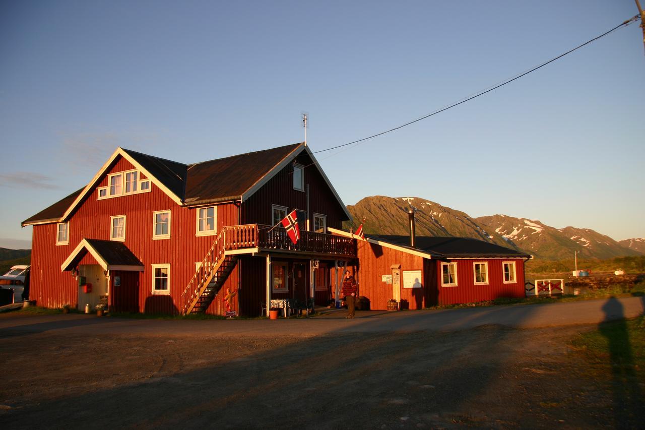 Toftenes Sjohuscamping Alsvåg Extérieur photo